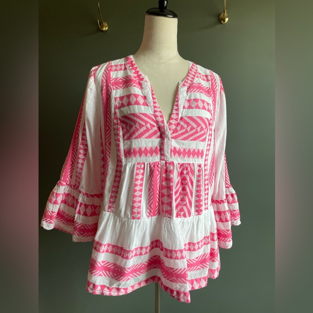 crown & ivy White Blouse with Pink Aztec Embroidery